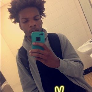 Meet your Posher, Dandre